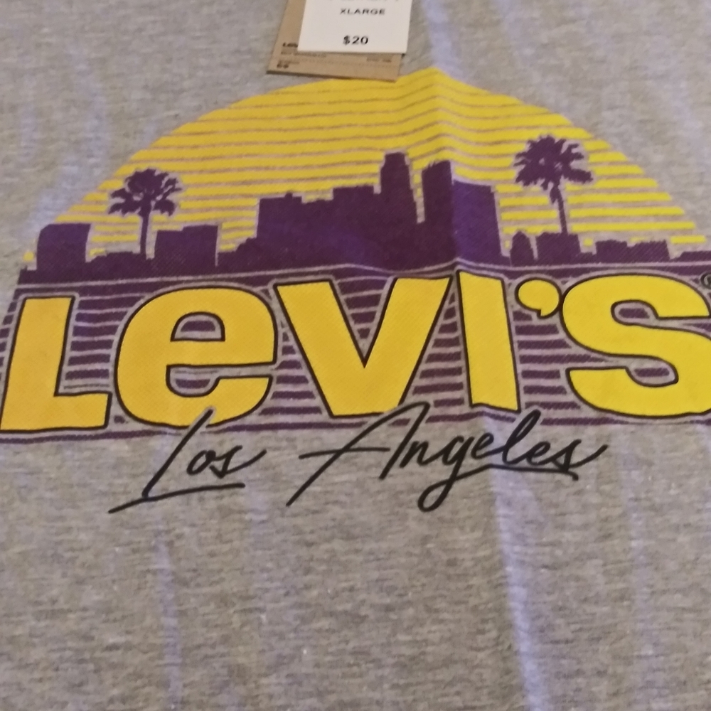 Men tee shirt XL